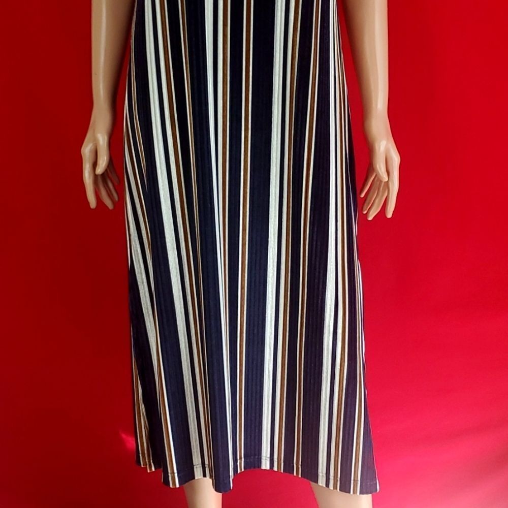 IXIAH Multi-Color Striped Velvet Midi Dress Womens Size 4 - Picture 3 of 8
